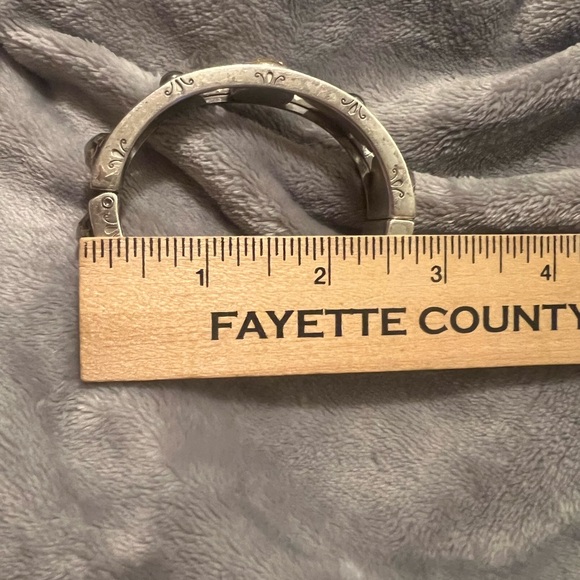 Brighton Selene Swarovski Silver Tone Cuff Bracelet, Magnetic Closure, good cond - Picture 9 of 9